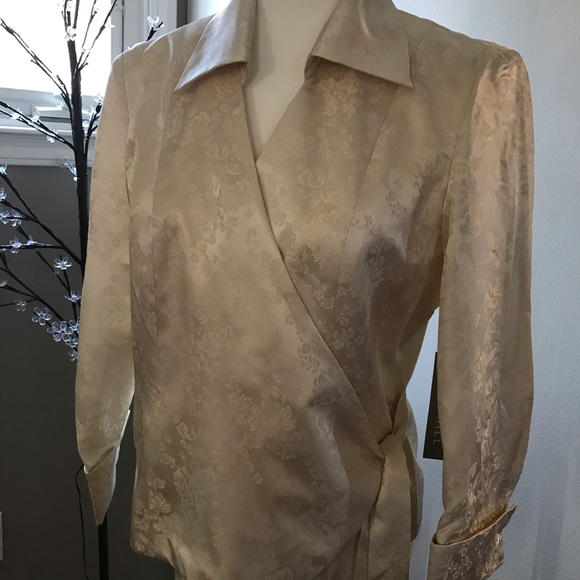 Kate Hill Tops - 100% silk blouse